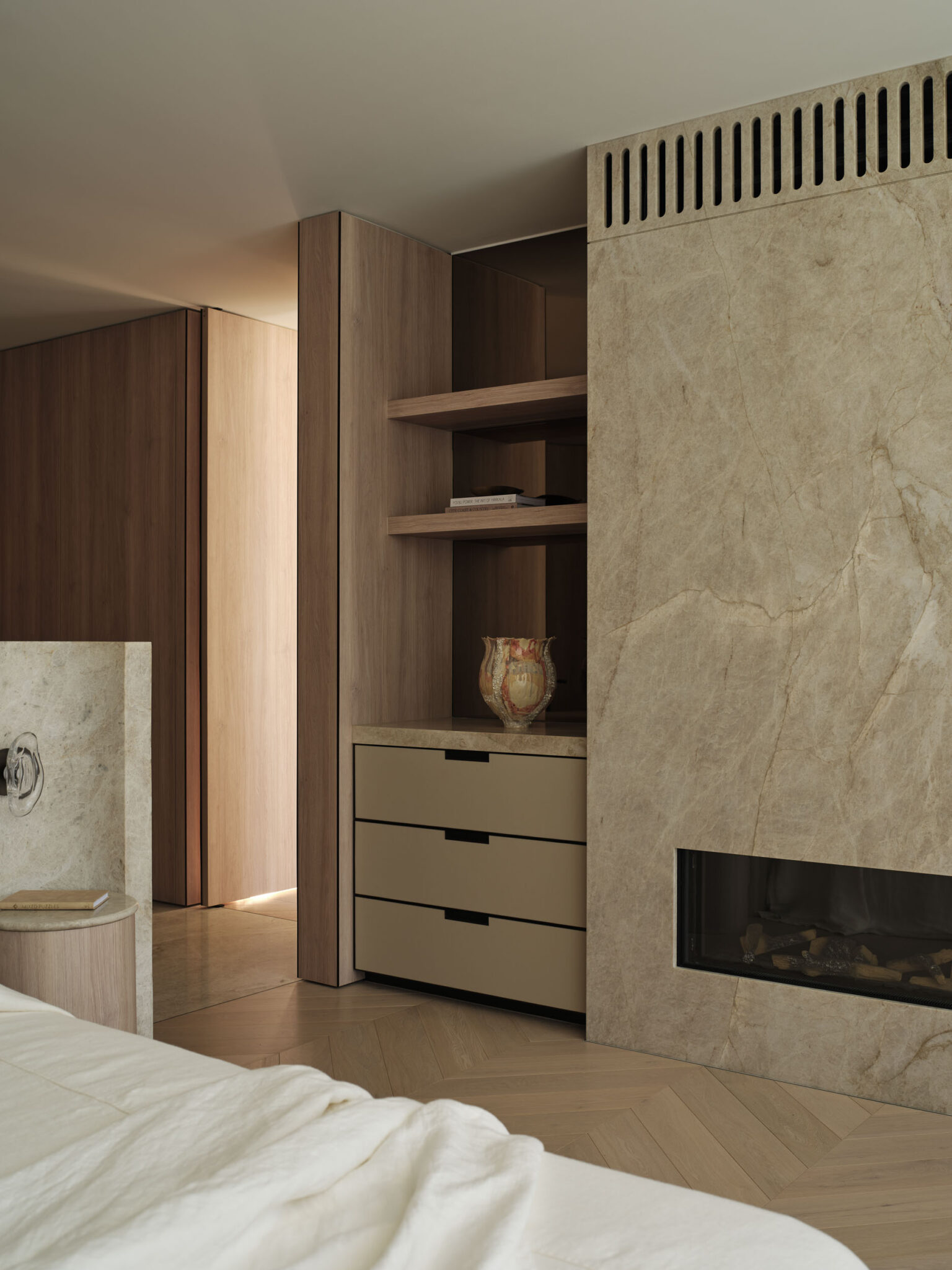 Sirius Residence bedroom by Sici Design