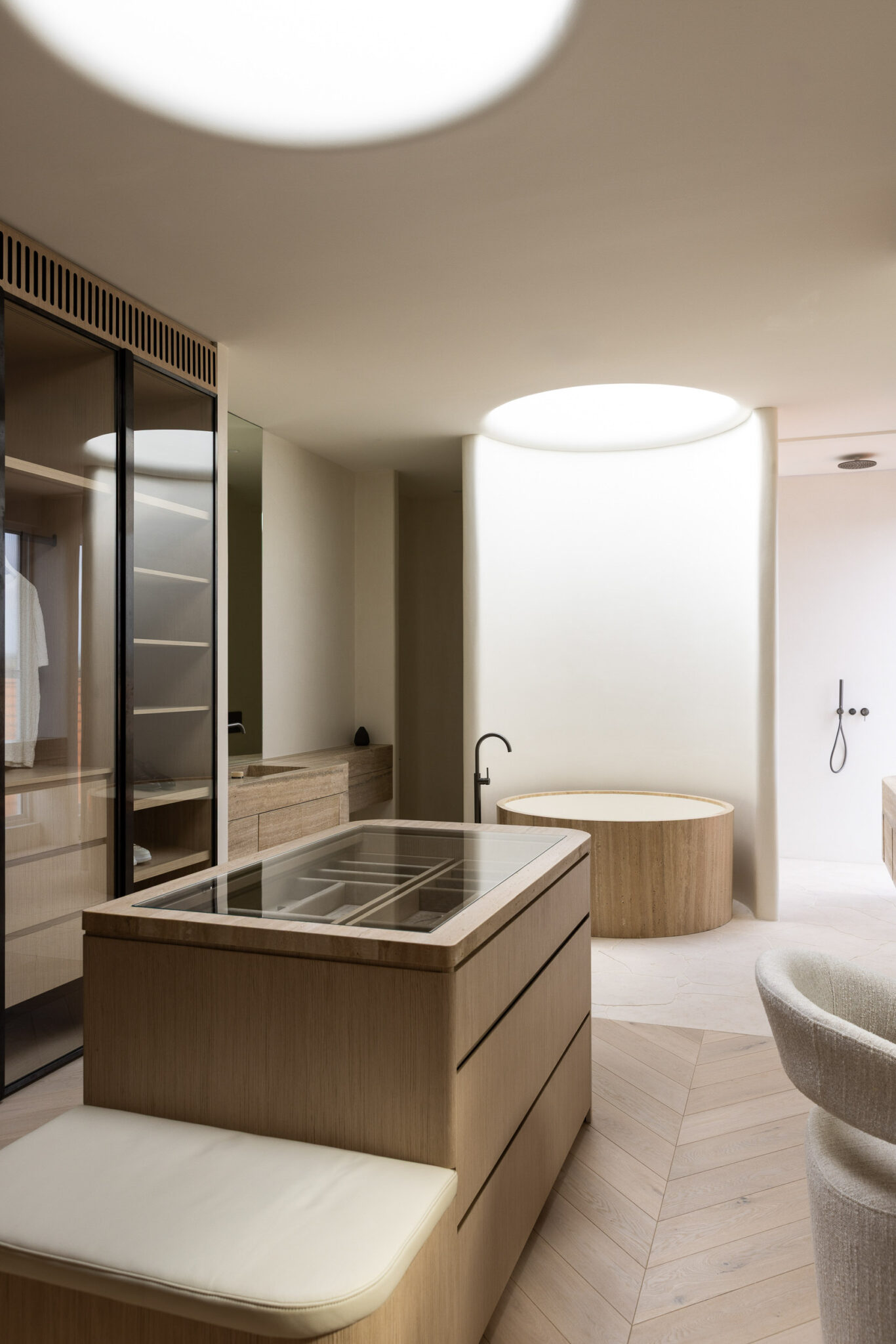 Master suite interior design by Sici